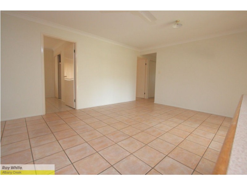 2 Tallebudgera Cr, Albany Creek QLD 4035