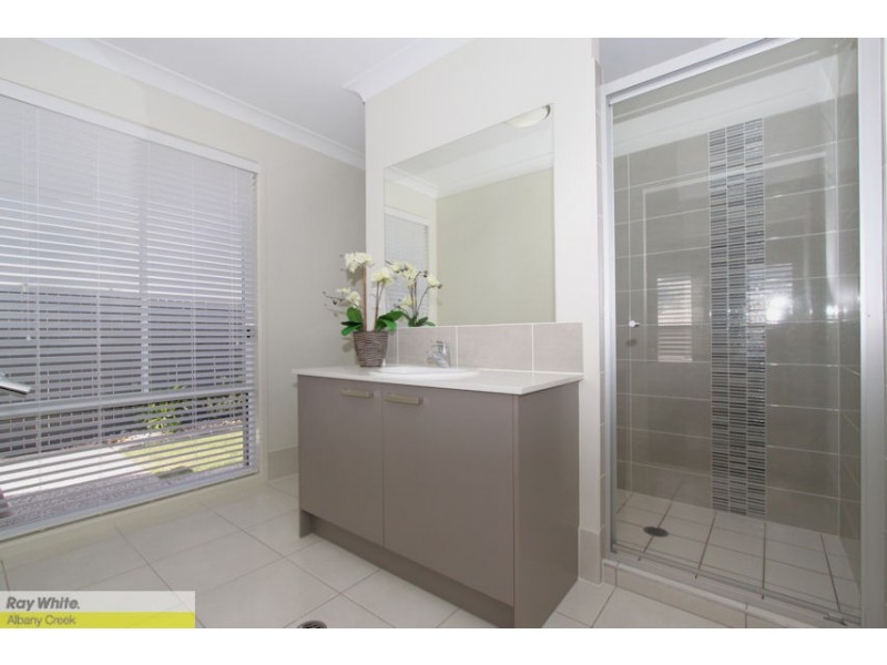 13 Rolland Pde, Warner QLD 4500
