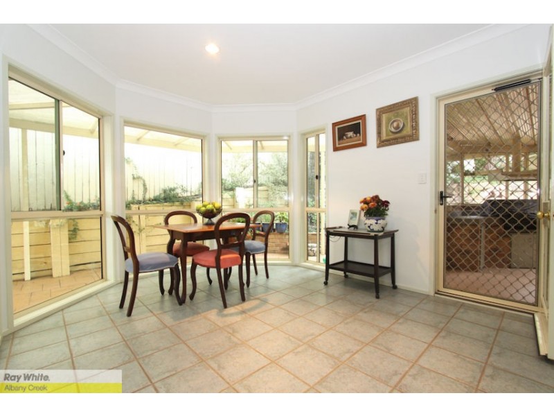 11 Felicia Pl, Eatons Hill QLD 4037