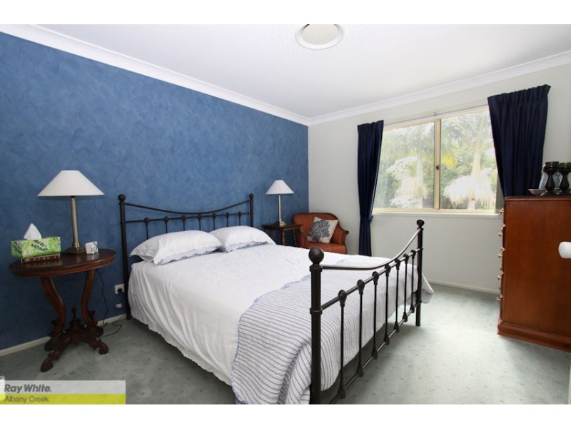 11 Felicia Pl, Eatons Hill QLD 4037