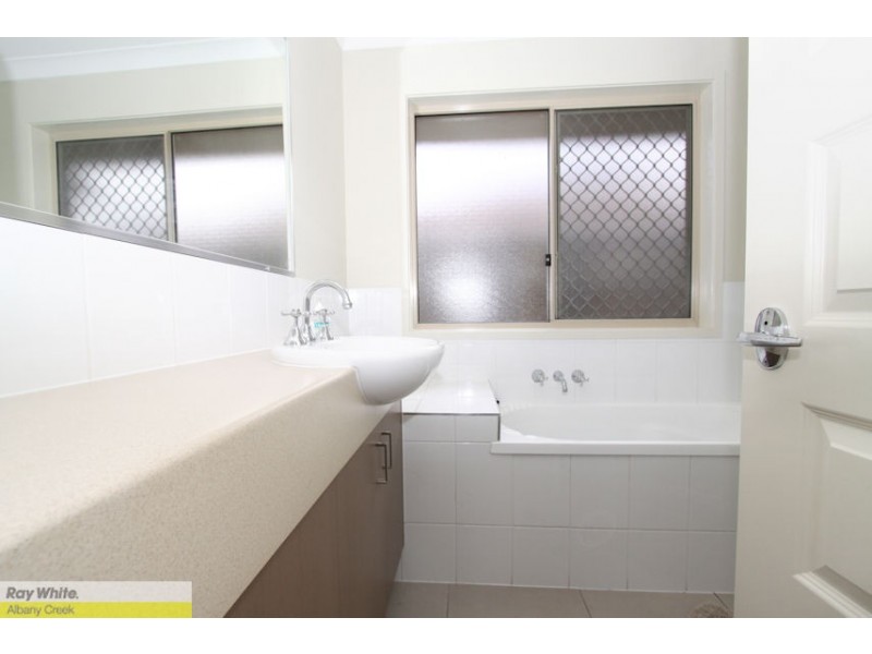 24 Jean Close, Joyner QLD 4500