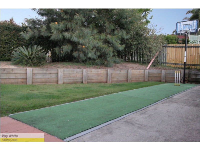 7 Pascali Cr, Eatons Hill QLD 4037