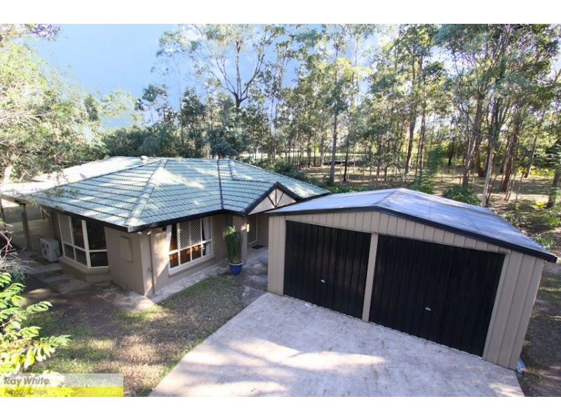 207 Lilley Road, Cashmere QLD 4500