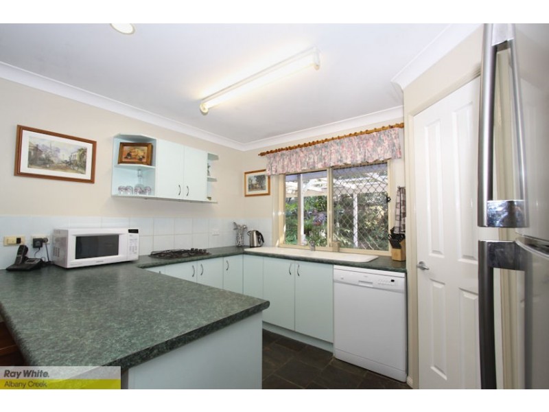 207 Lilley Road, Cashmere QLD 4500