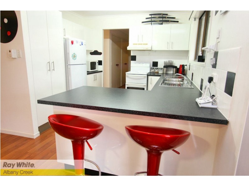 73 Gilford Cres, Albany Creek QLD 4035