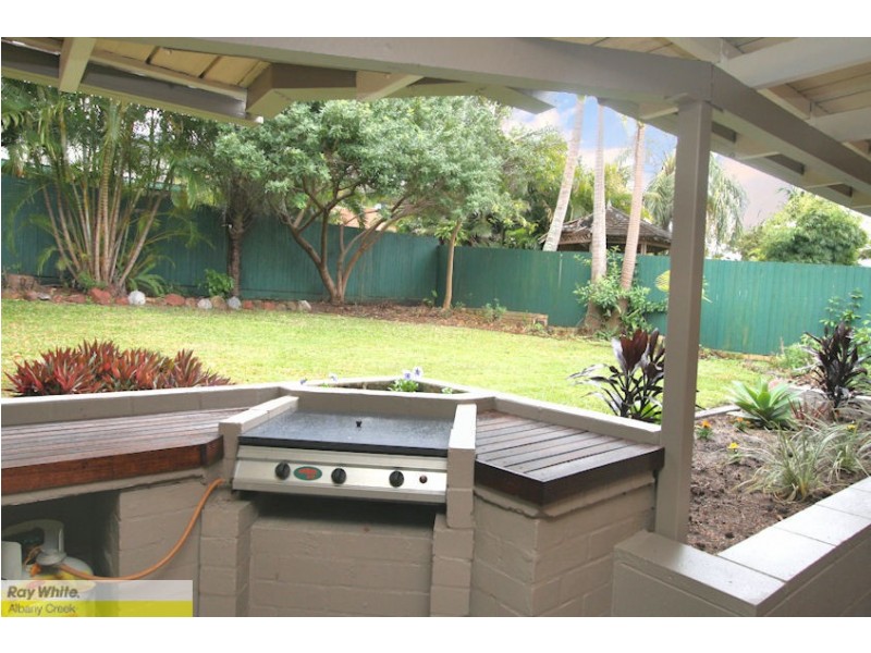 34 Windemere Rd, Albany Creek QLD 4035