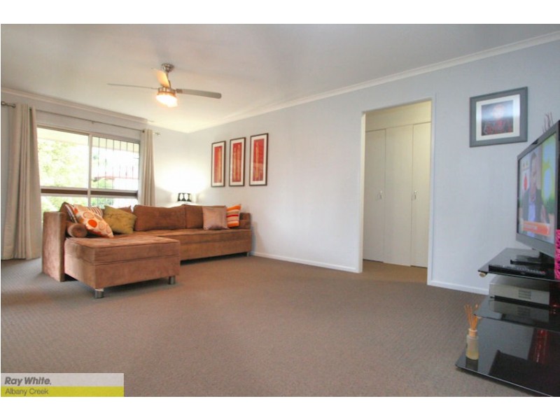 34 Windemere Rd, Albany Creek QLD 4035