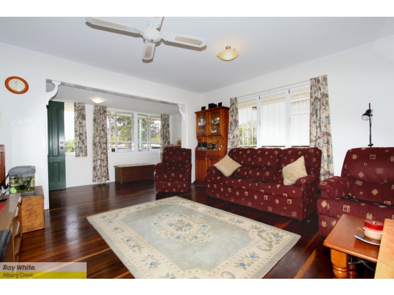 24 Irruka Cres, Ferny Hills QLD 4055