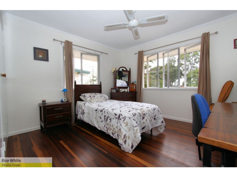 24 Irruka Cres, Ferny Hills QLD 4055