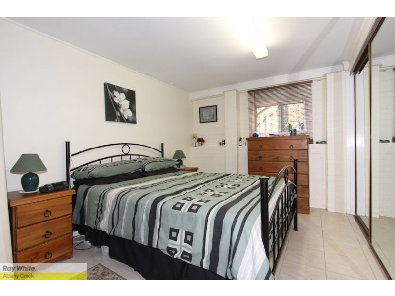 24 Irruka Cres, Ferny Hills QLD 4055