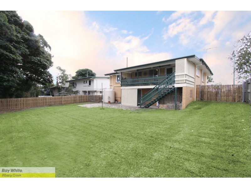 24 Irruka Cres, Ferny Hills QLD 4055