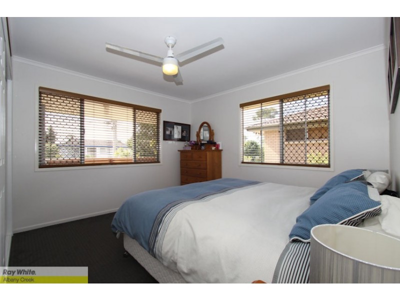 27 Bevlin Ct, Albany Creek QLD 4035