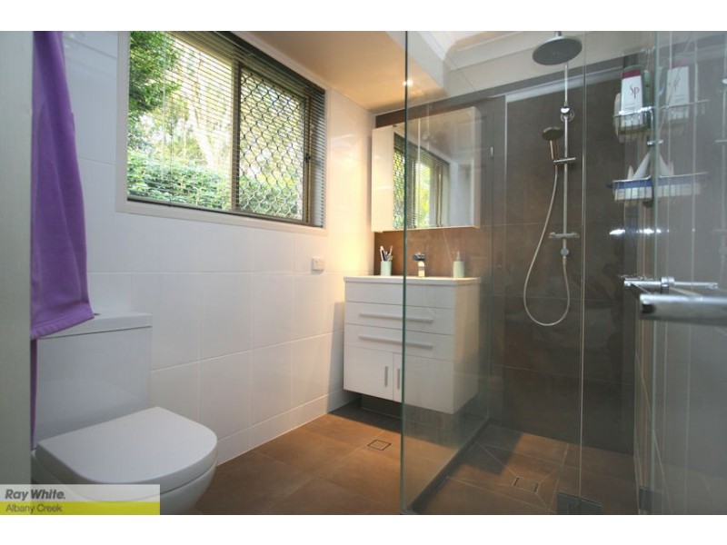 14 Phoenix Ct, Eatons Hill QLD 4037