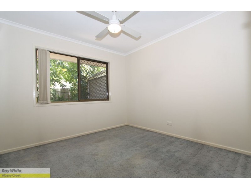 743 South Pine Rd, Albany Creek QLD 4035