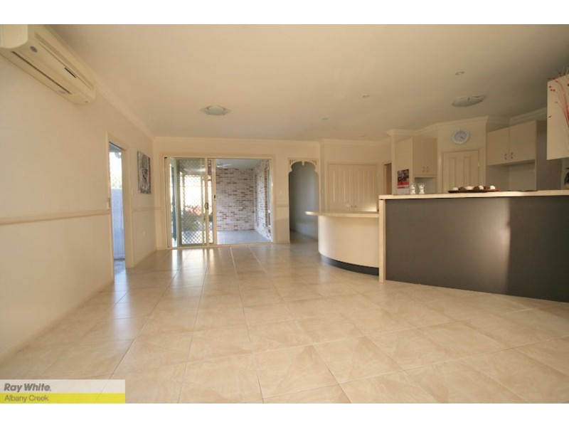 7 Tea Tree Pl, North Lakes QLD 4509