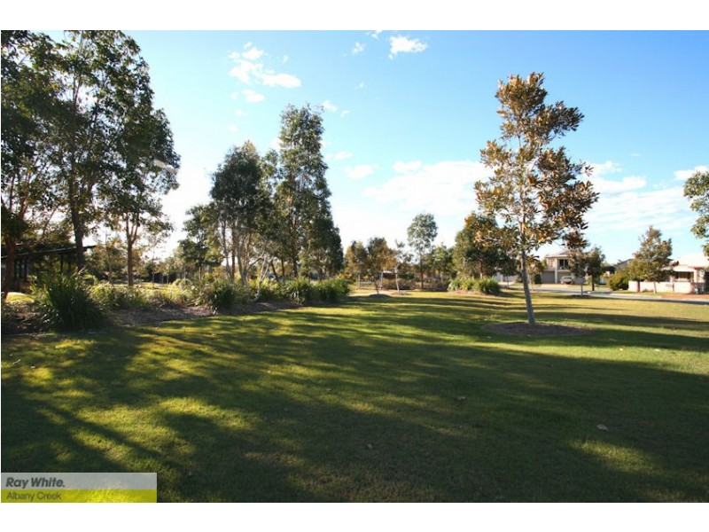7 Tea Tree Pl, North Lakes QLD 4509