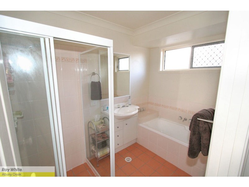 134 Silkyoak Cct, Fitzgibbon QLD 4018