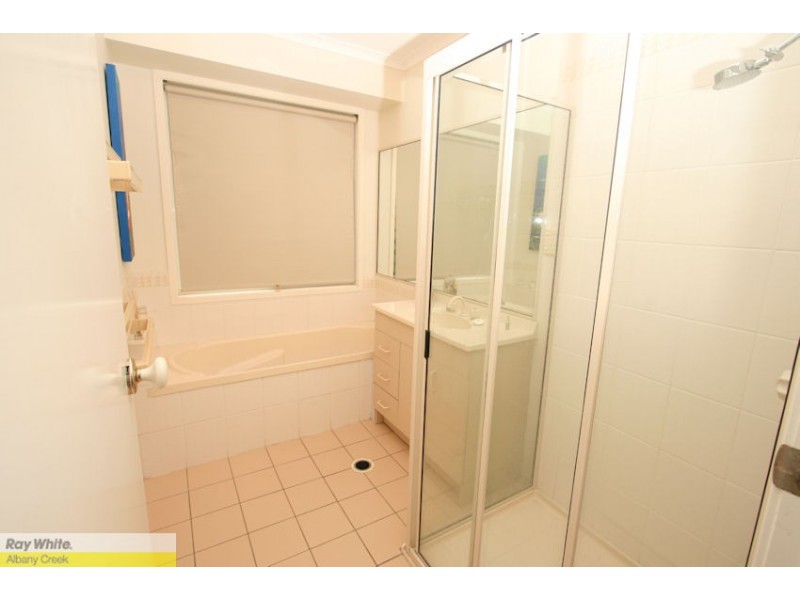 17 Mounteford Place, Albany Creek QLD 4035