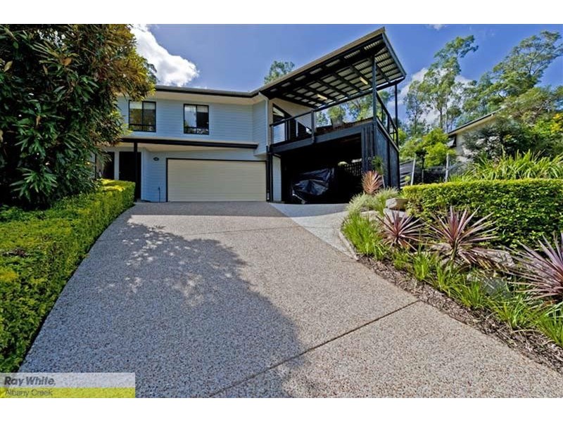 8 Foambark Court, Eatons Hill QLD 4037