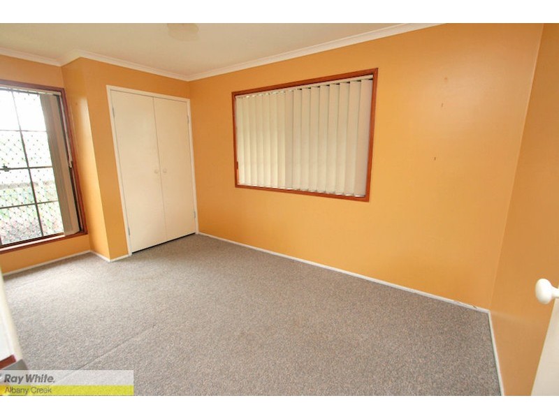 3 Crowsash Court, Albany Creek QLD 4035