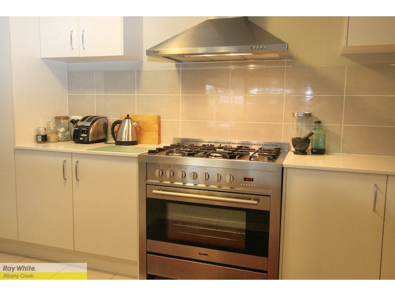 38 MacDonald Place, Carseldine QLD 4034