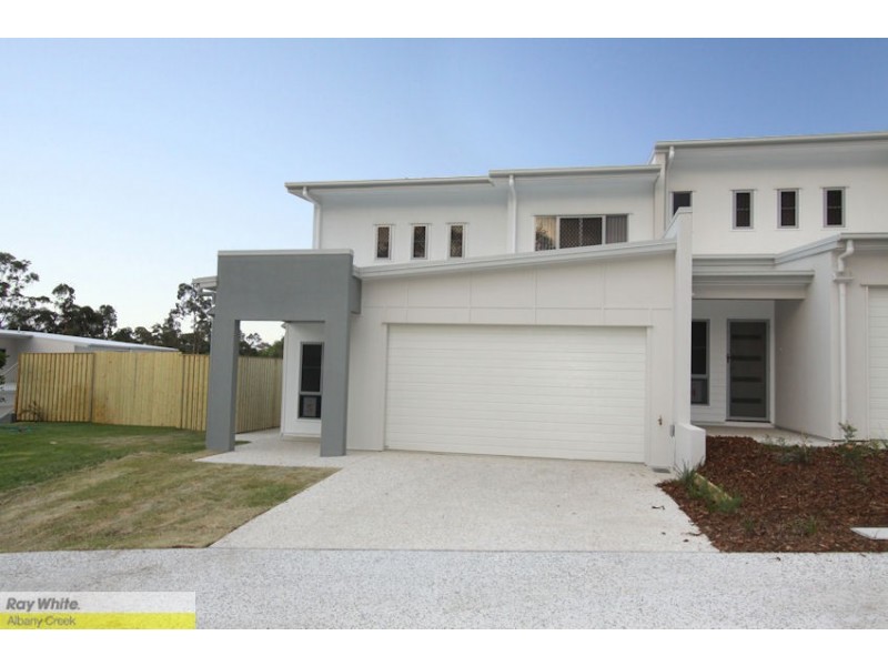 52 Plucks Rd, Arana Hills QLD 4054