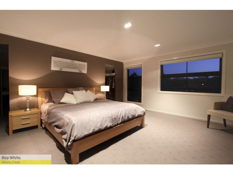 26 Rivergum Drive, Eatons Hill QLD 4037