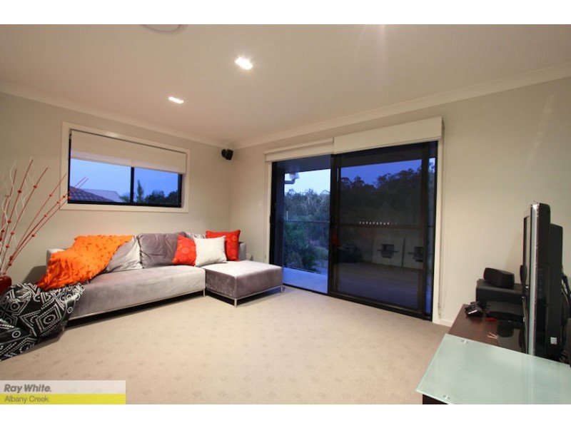 26 Rivergum Drive, Eatons Hill QLD 4037