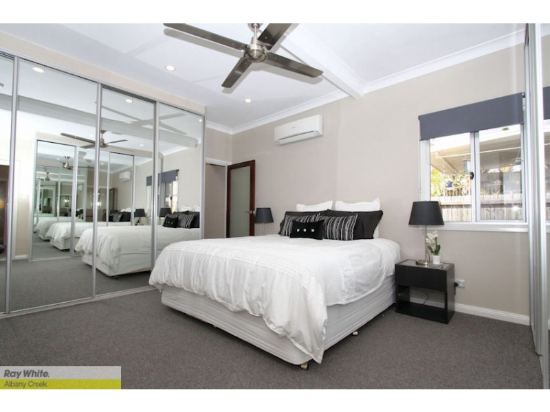 139 Kent Road, Wooloowin QLD 4030