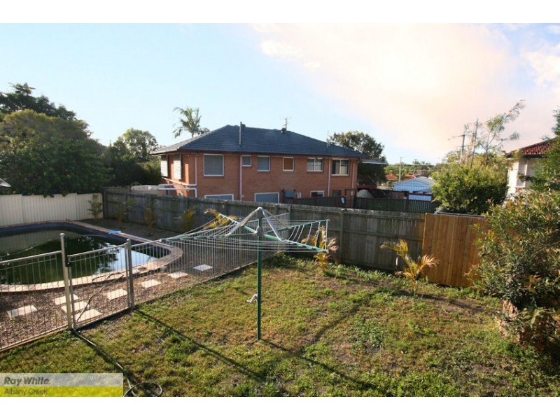 659 Albany Creek Road, Albany Creek QLD 4035