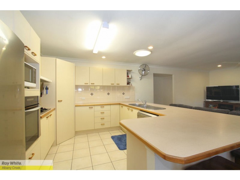 23 Trevallyn Pl, Upper Kedron QLD 4055