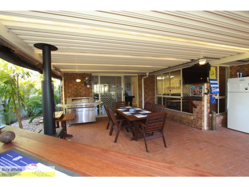 23 Trevallyn Pl, Upper Kedron QLD 4055