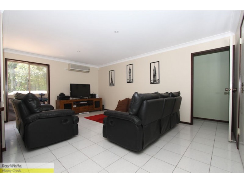 13 St Georges Ct, Albany Creek QLD 4035