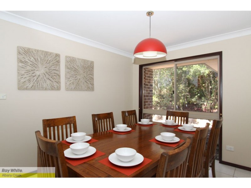 13 St Georges Ct, Albany Creek QLD 4035