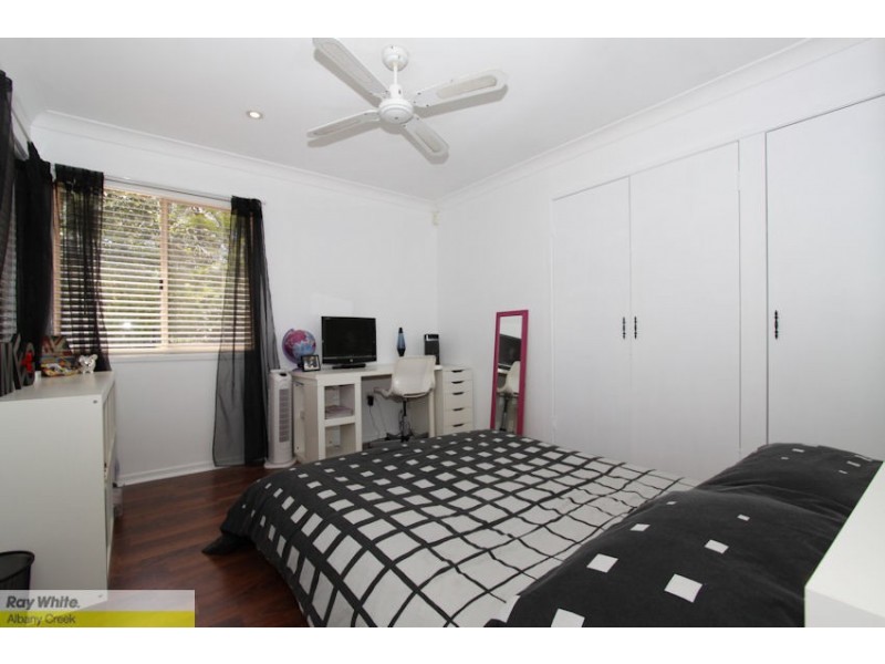 13 St Georges Ct, Albany Creek QLD 4035