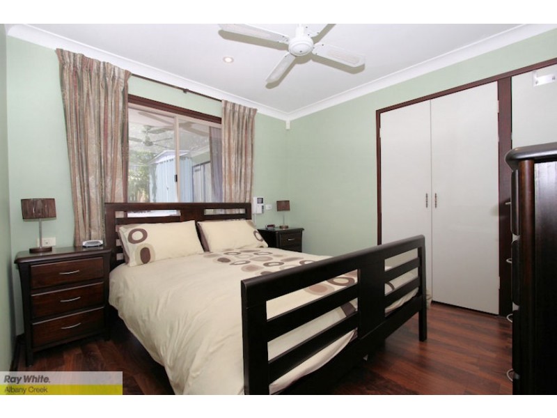 13 St Georges Ct, Albany Creek QLD 4035