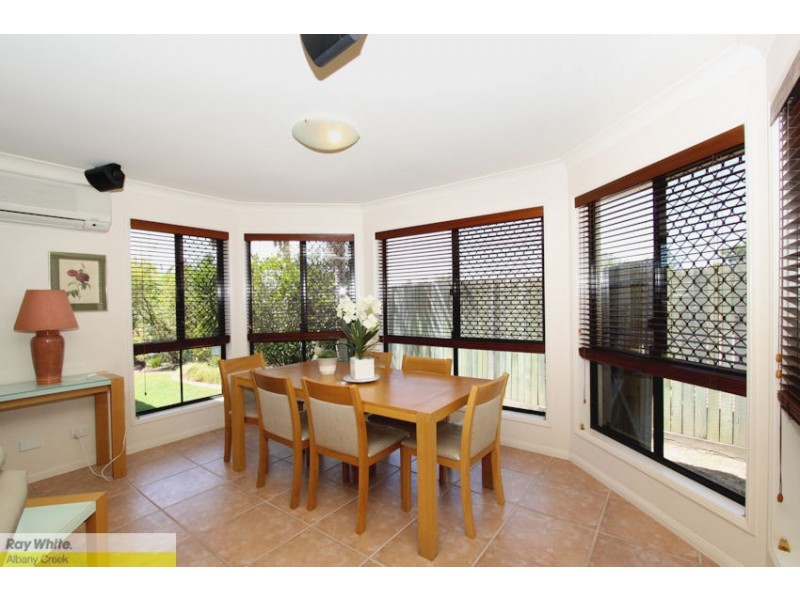 5 Snow Wood Dr, Eatons Hill QLD 4037