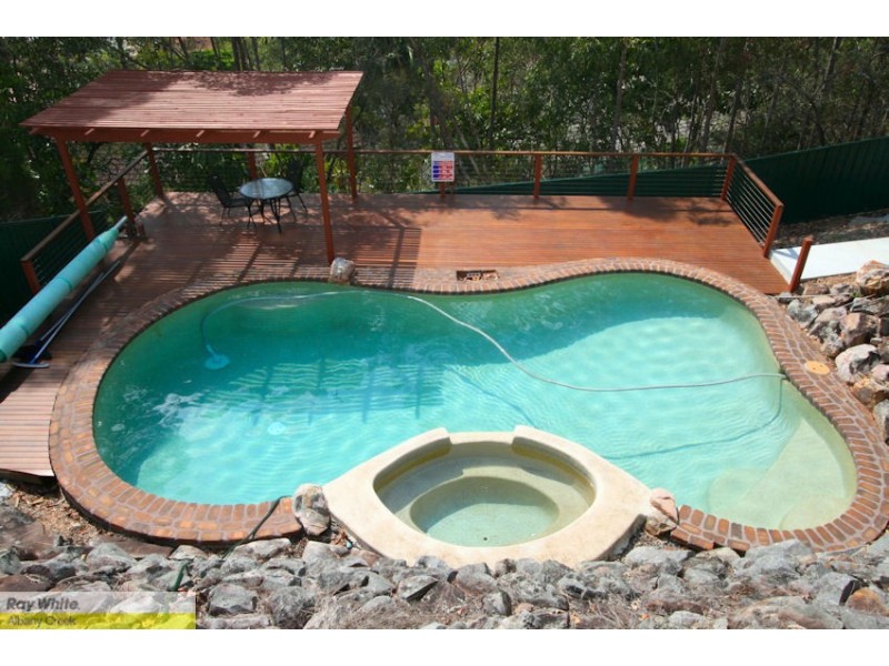 54 Minerva Ct, Eatons Hill QLD 4037