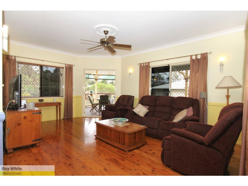 25 Pardalote Place, Cashmere QLD 4500