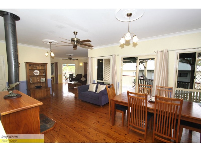 25 Pardalote Place, Cashmere QLD 4500