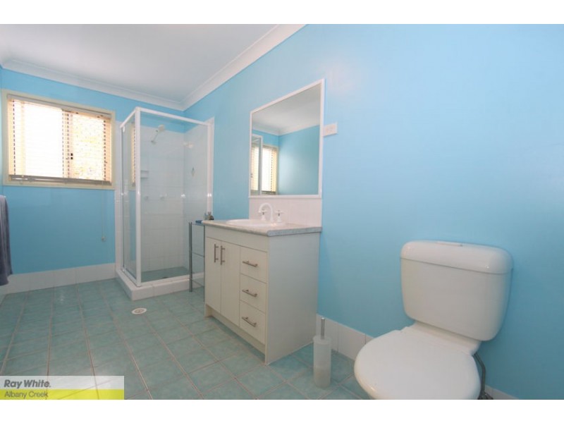 25 Pardalote Place, Cashmere QLD 4500