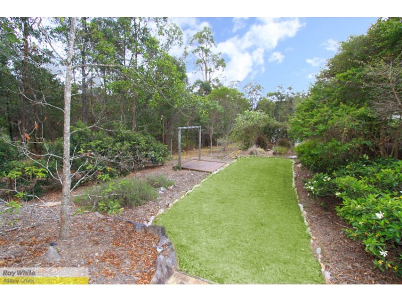 25 Pardalote Place, Cashmere QLD 4500