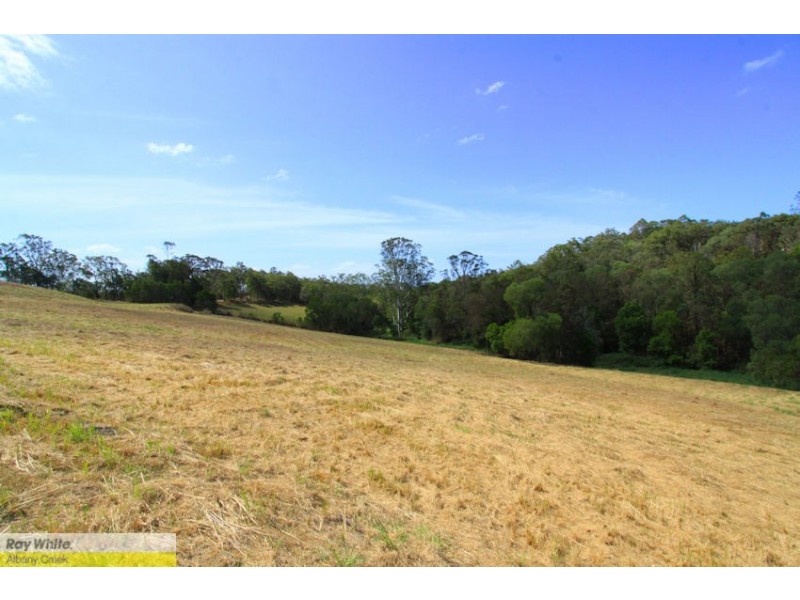 1 Armstrong Creek Rd, Armstrong Creek QLD 4520