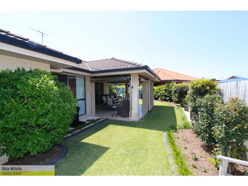 6 Triantha Ct, Albany Creek QLD 4035