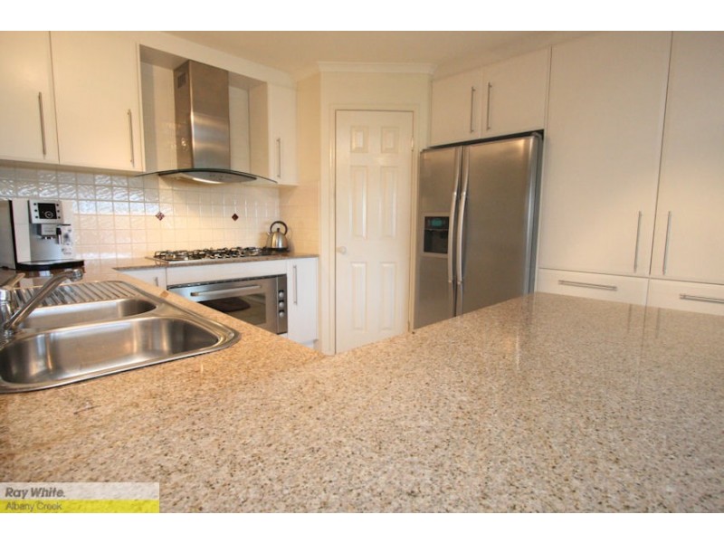 9 Starina Ct, Eatons Hill QLD 4037