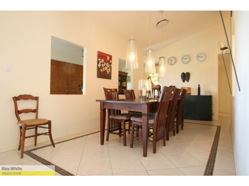 9 Starina Ct, Eatons Hill QLD 4037