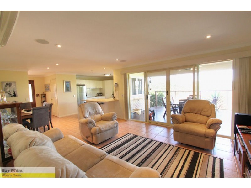 7 Excelcia Court, Eatons Hill QLD 4037