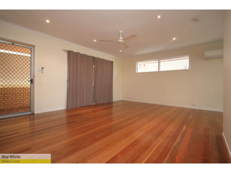 25 Olympus Drive, Eatons Hill QLD 4037