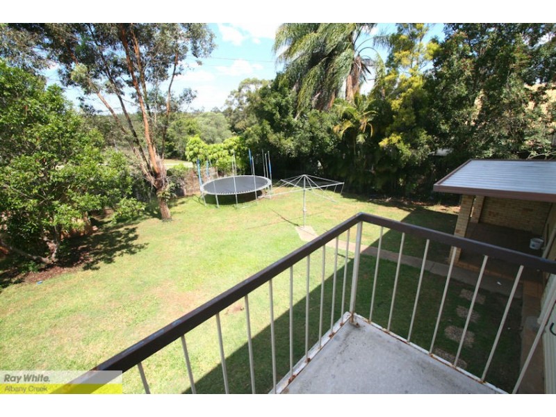 25 Olympus Drive, Eatons Hill QLD 4037