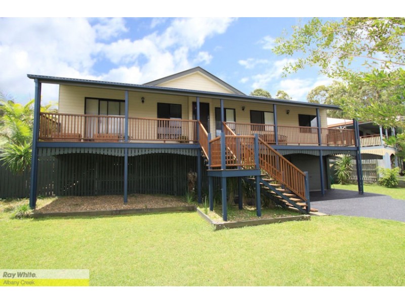 96 Saraband Dr, Eatons Hill QLD 4037